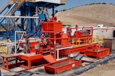 水基/油基2種泥漿不落地系統(tǒng)處理方案